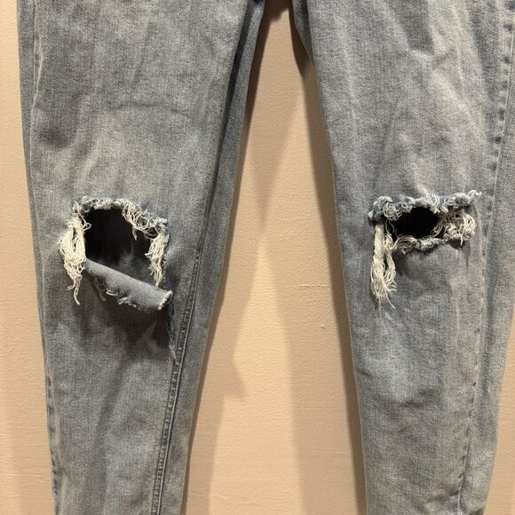 Wild Fable Jeans Super High Rise Mom Jean Medium Wash Denim Distressed Womens 8 - Picture 2 of 8